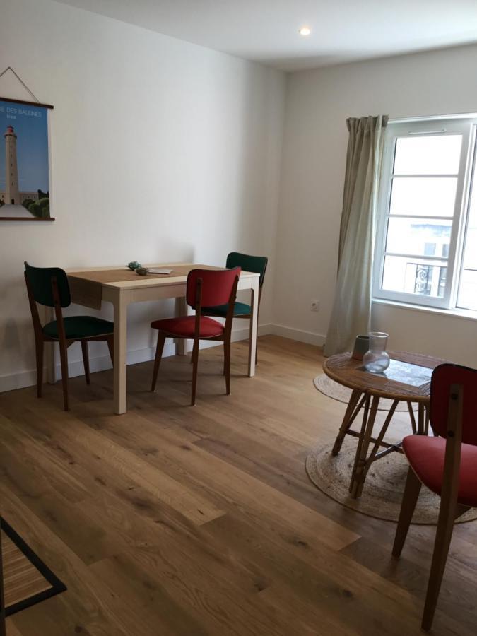 Verdun 2 Apartment ลาโรแชล ภายนอก รูปภาพ